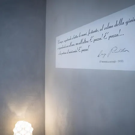 לינה וארוחת בוקר Mansion Pirandello אגריג'נטו