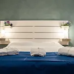 Bb Maison Pirandello 3*