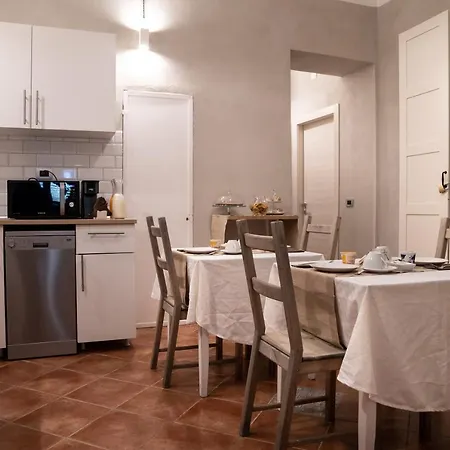 Alojamento de Acomodação e Pequeno-almoço Mansion Pirandello 3*