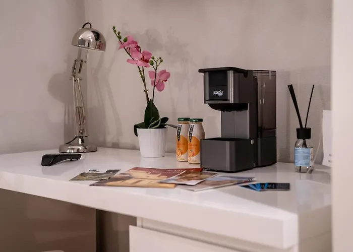 Mansion Pirandello 住宿加早餐酒店 3*